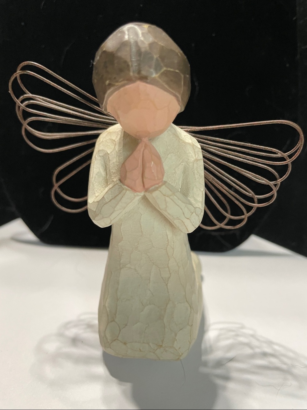 70% off. Willow Tree “Angel of Prayer” Figurine with Wire Wings - Cream and Rose